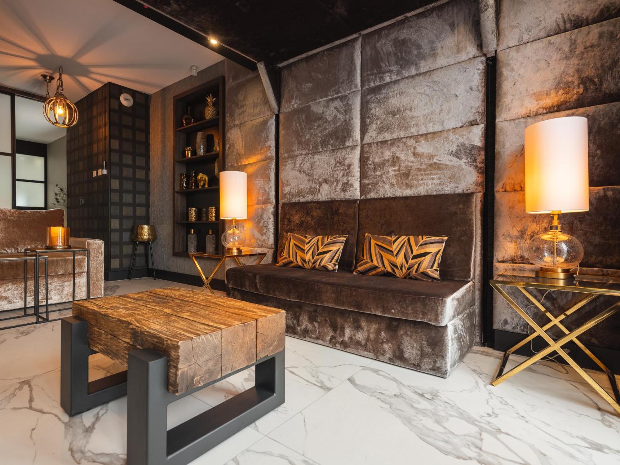 Penthouse Suite Jacuzzi